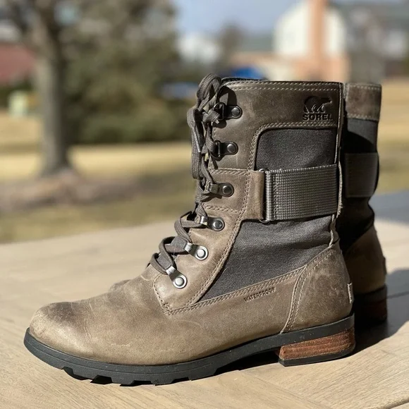 Sorel Emelie Conquest Greenish/Brown Boots - Picture 3 of 7